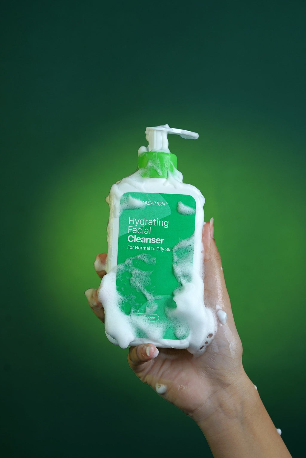 Hydrating Facial Cleanser 237ML