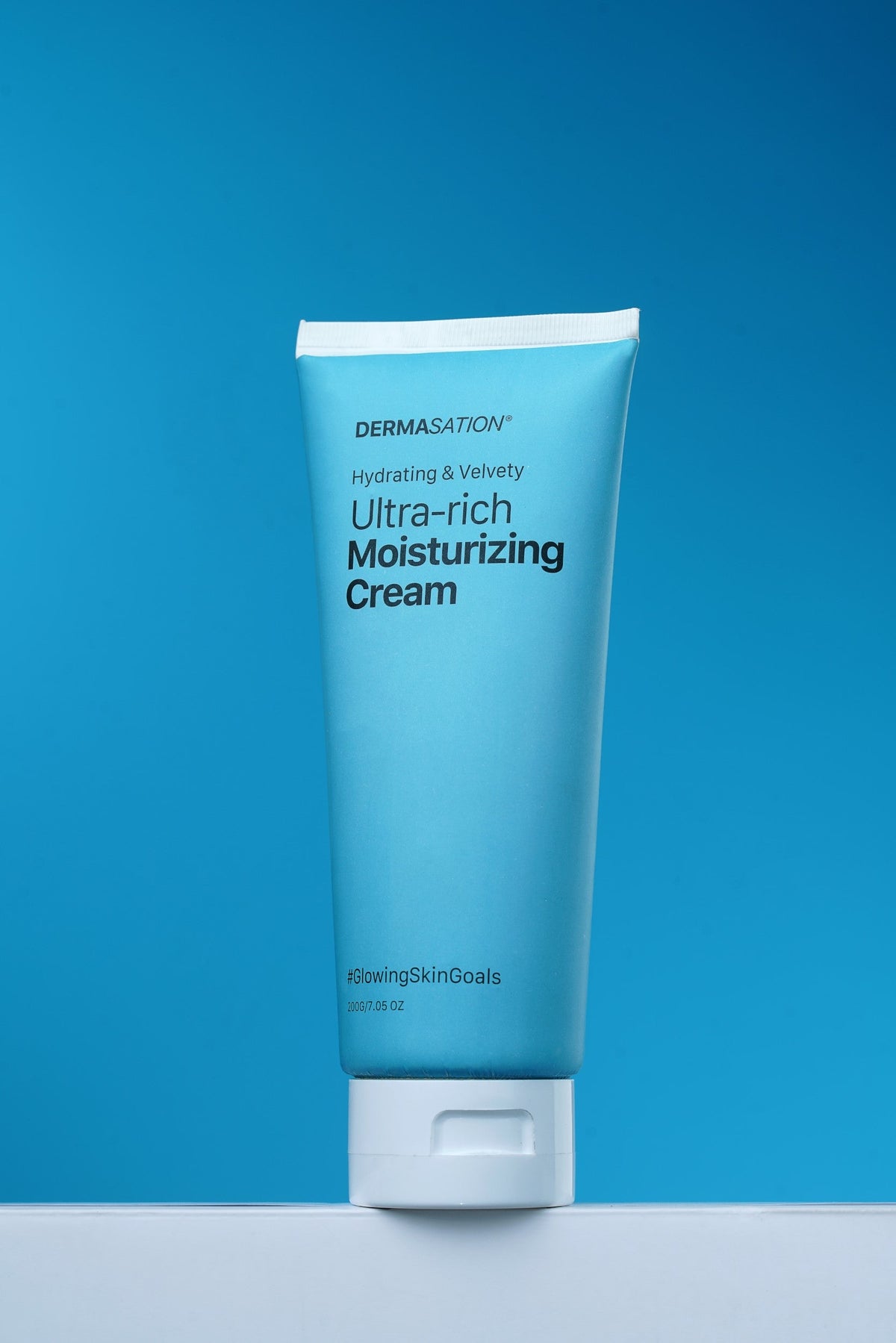 Ultra Rich Moisturizing Cream 200ML